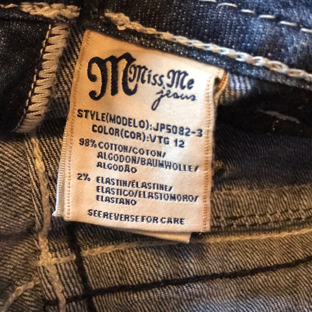 Angel wings miss me jeans!! - Picture 3 of 4